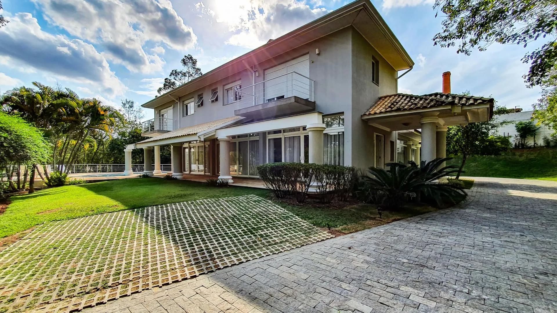 Casa em Condomínio para Venda ou Aluguel