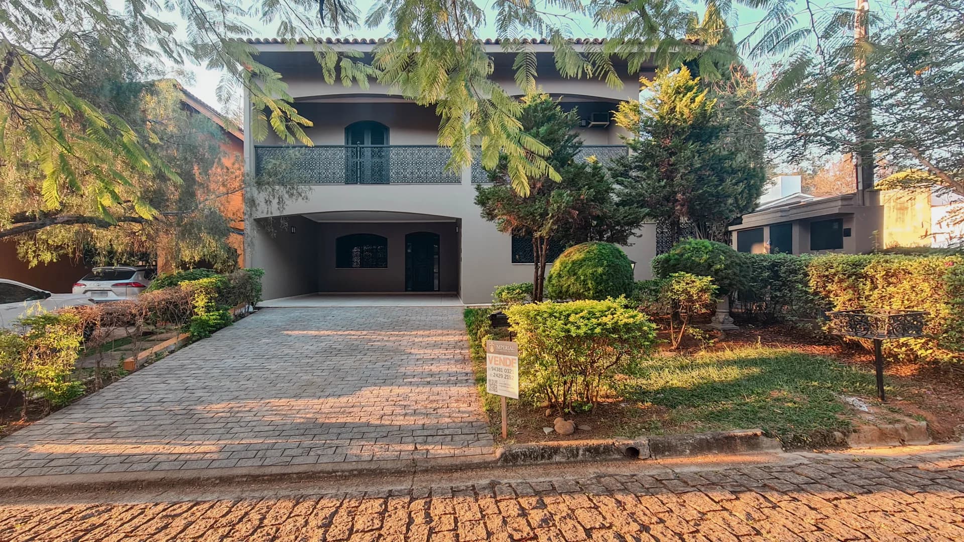 Casa em Condomínio para Venda ou Aluguel