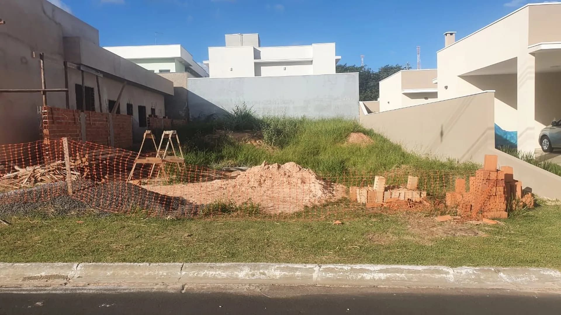 Terreno em Condomínio para Venda
