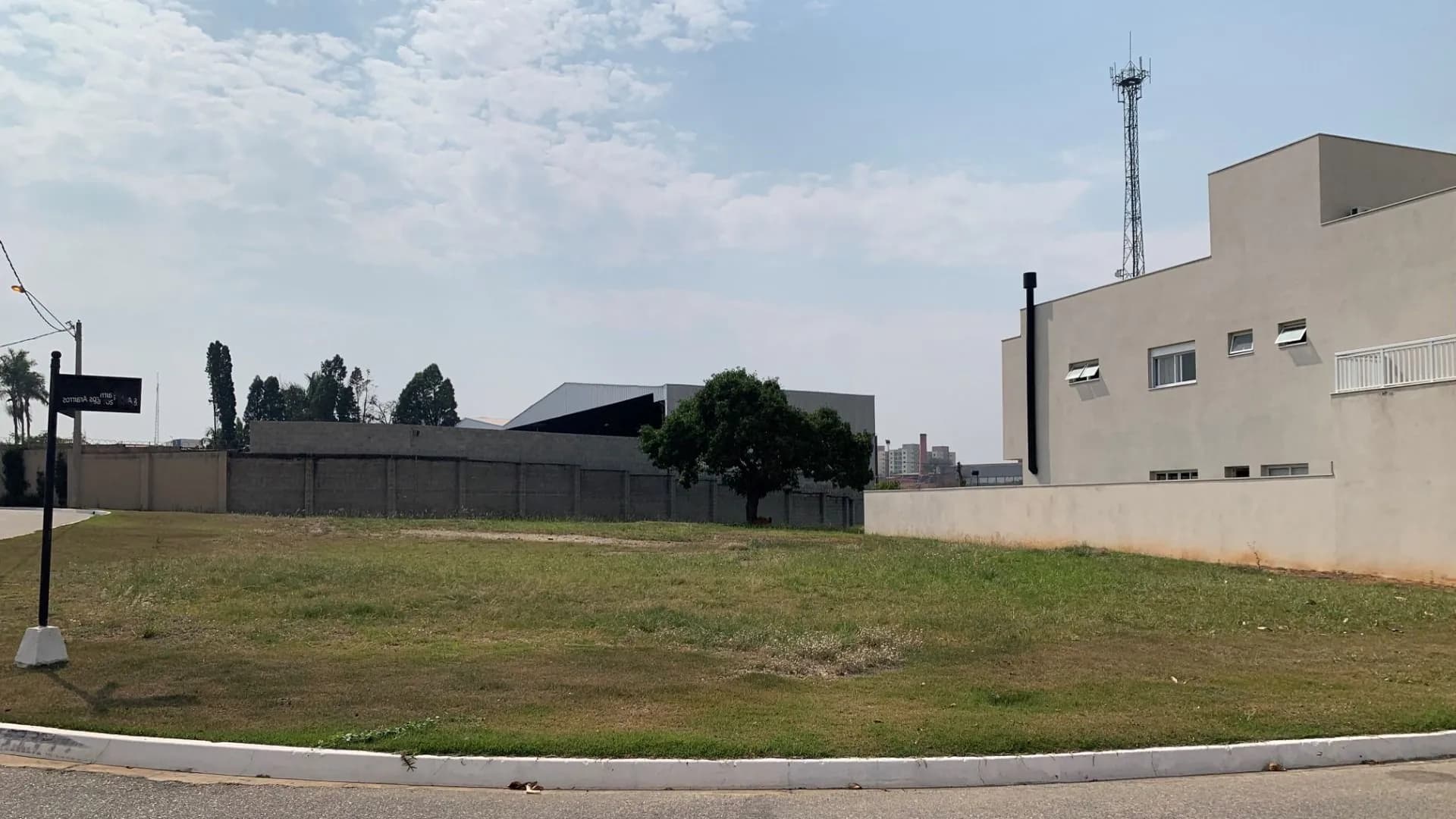 Terreno em Condomínio para Venda