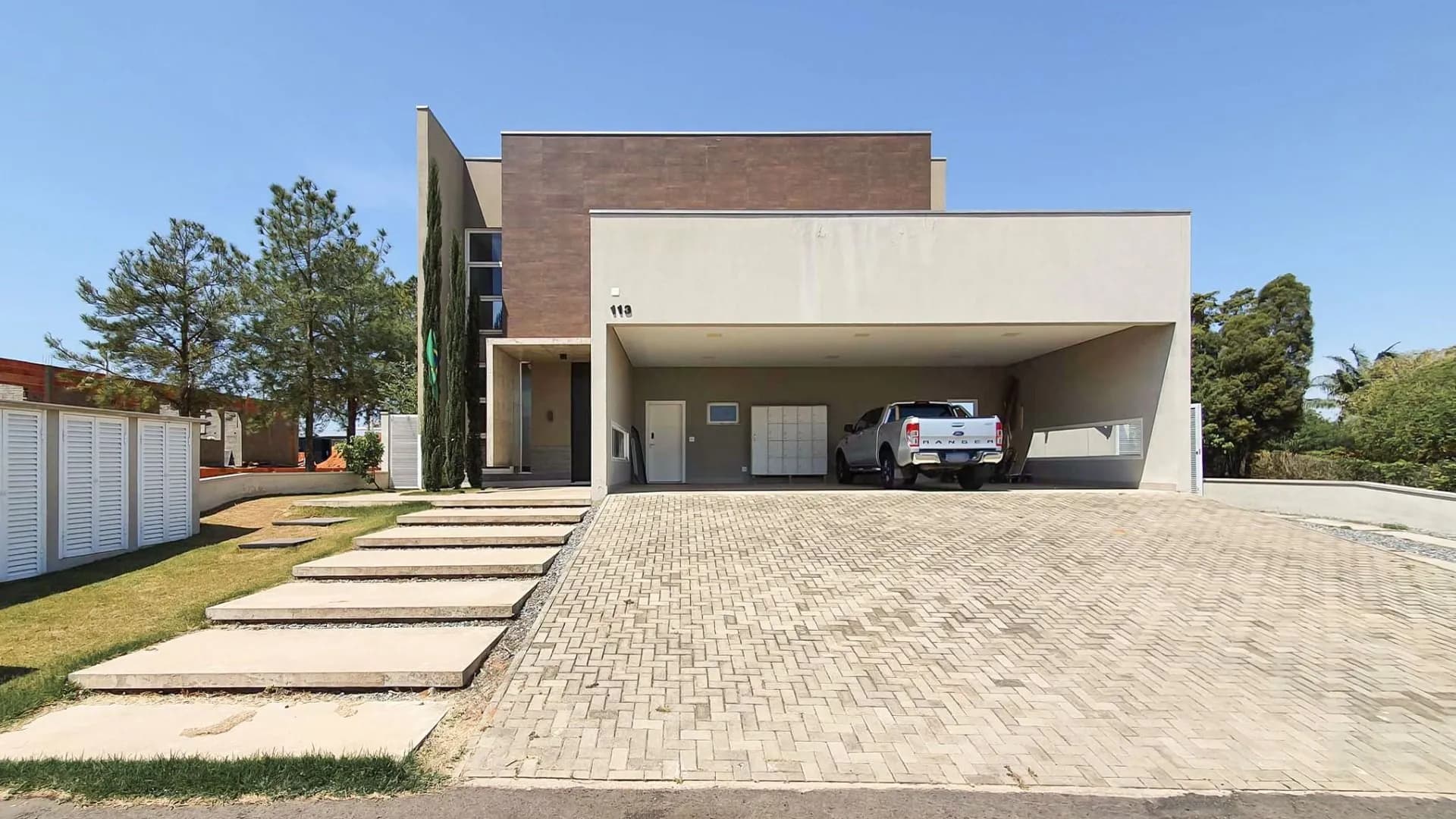 Casa em Condomínio para Venda ou Aluguel