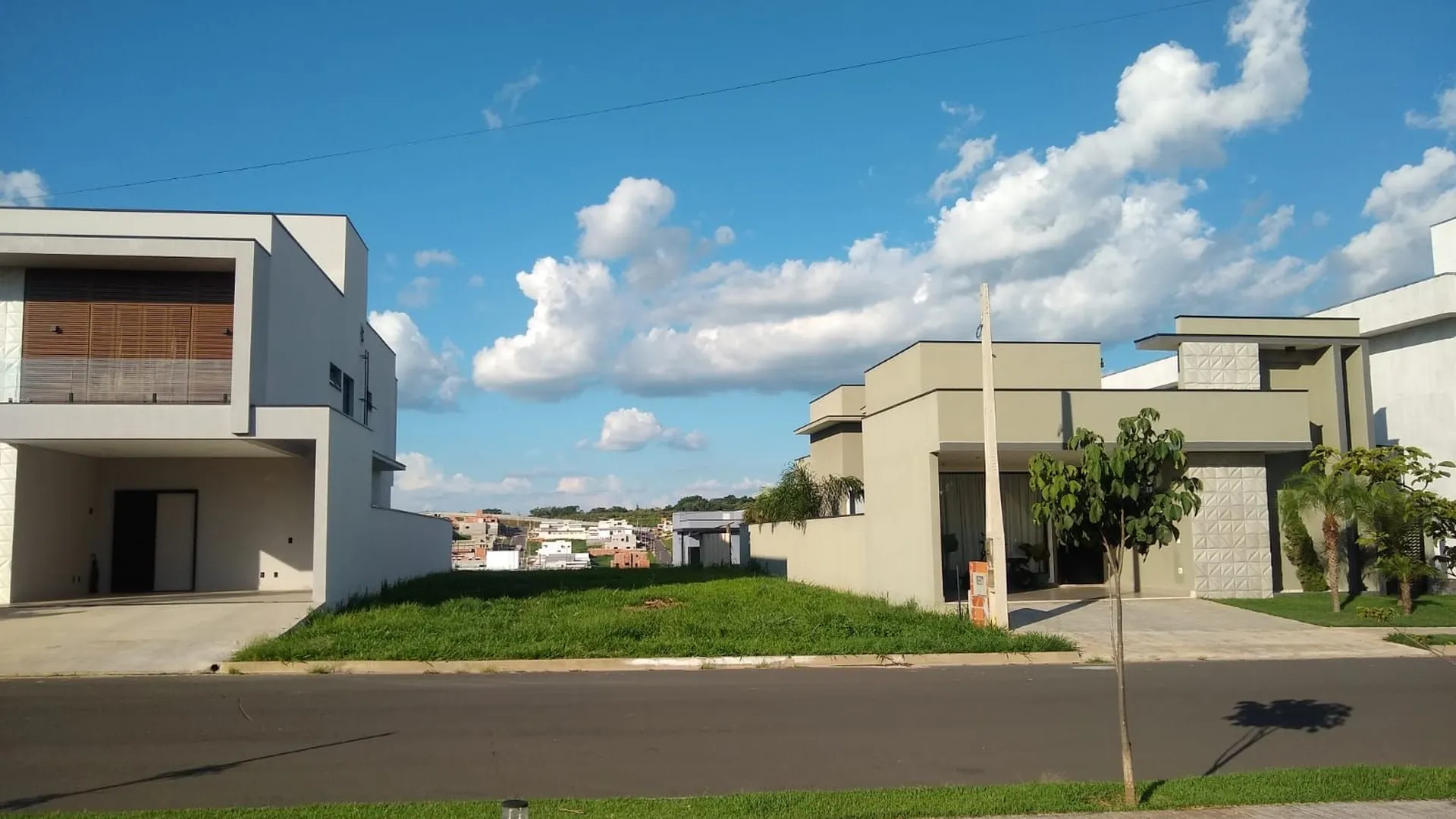 Terreno em Condomínio para Venda