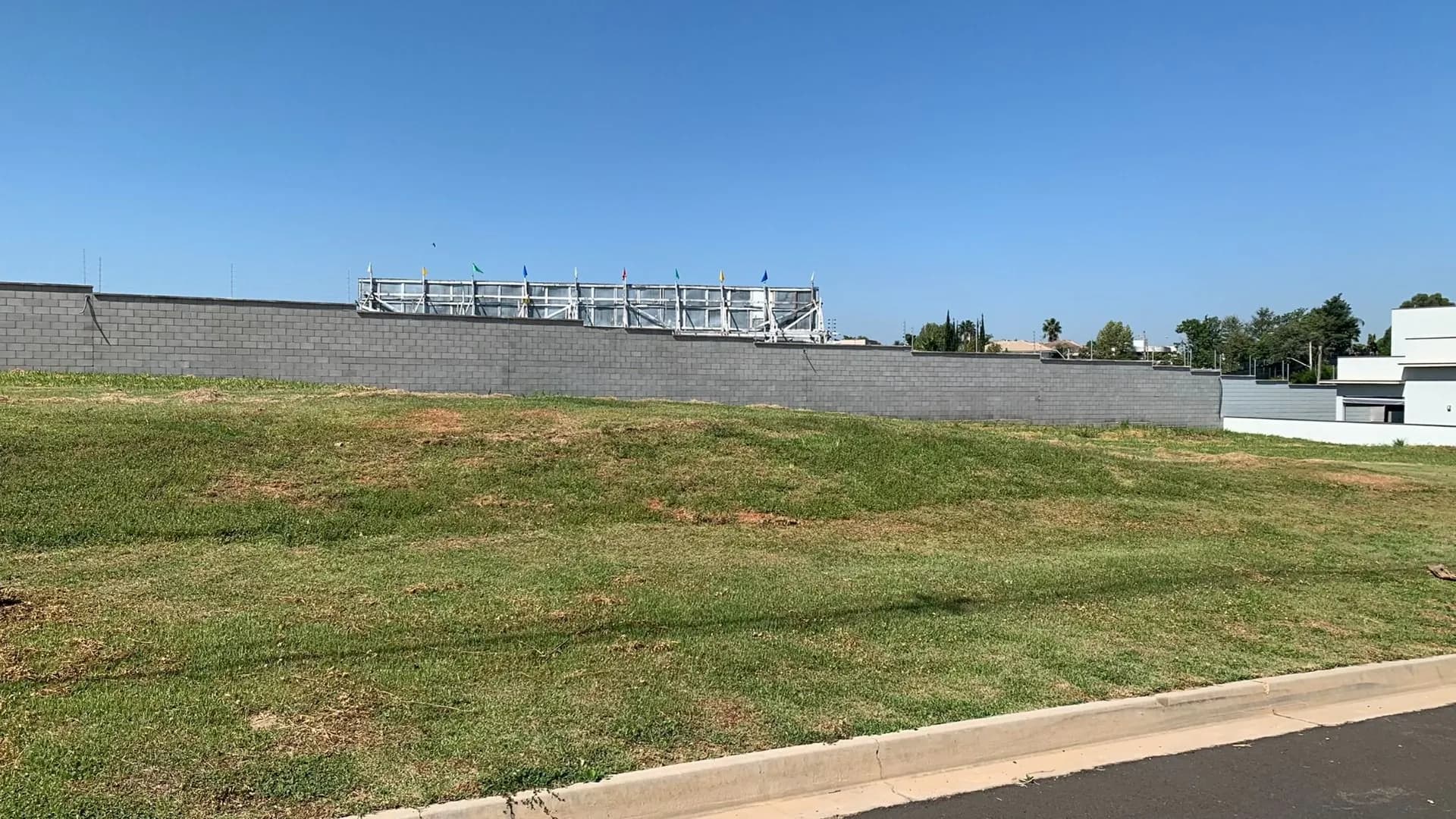 Terreno em Condomínio para Venda