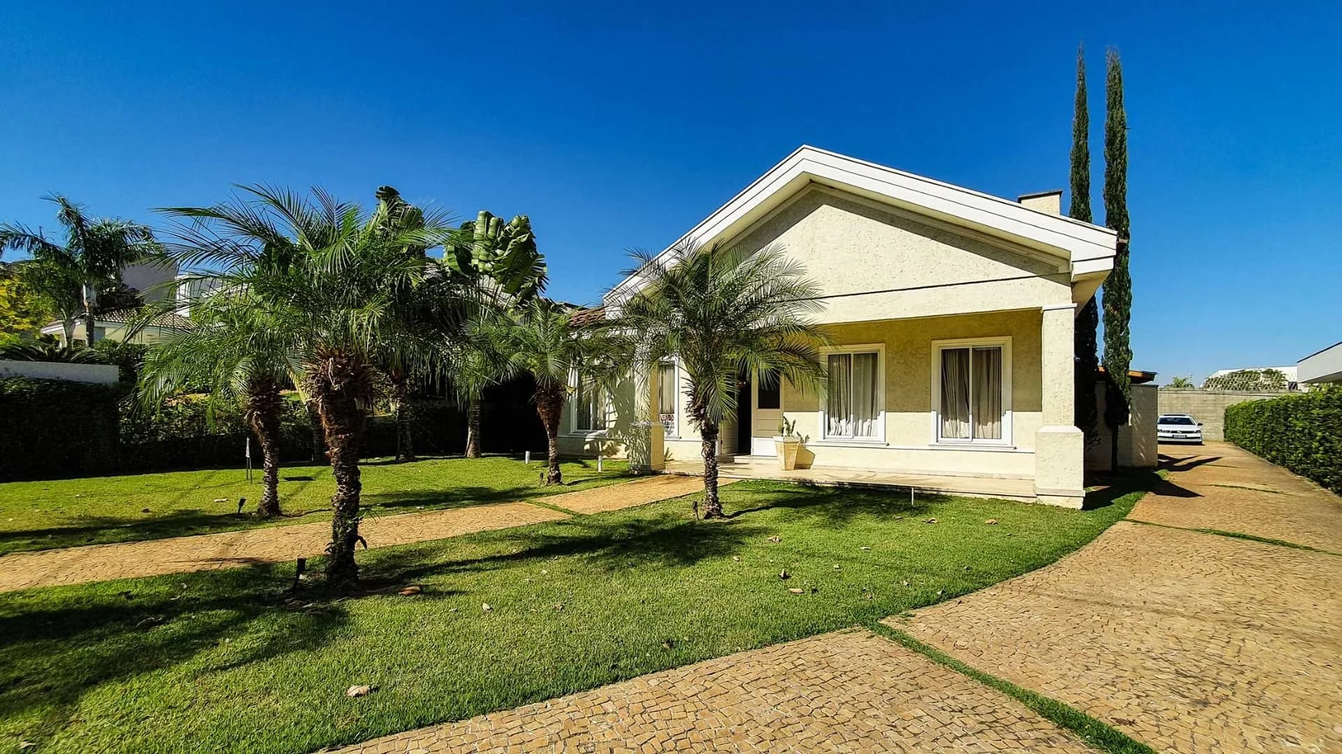 Casa em Condomínio para Venda