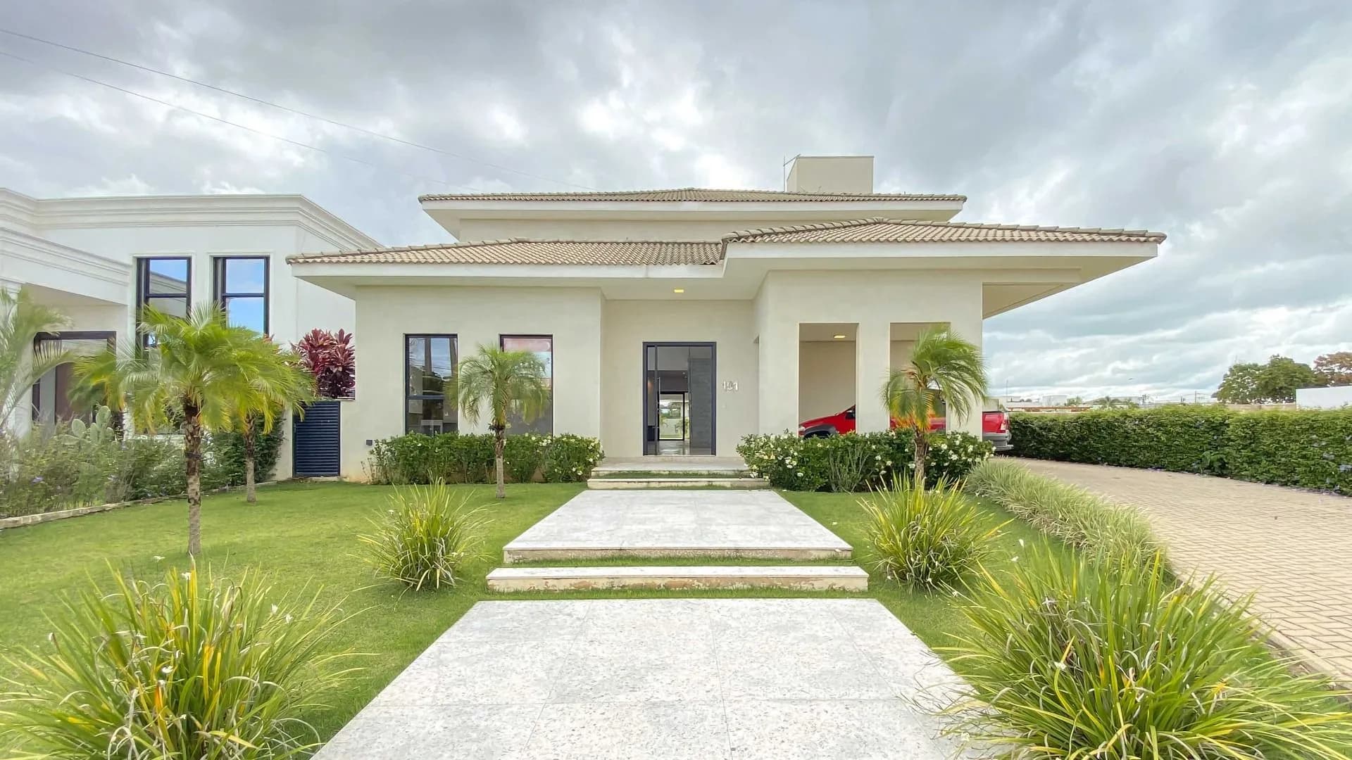 Casa em Condomínio para Venda ou Aluguel