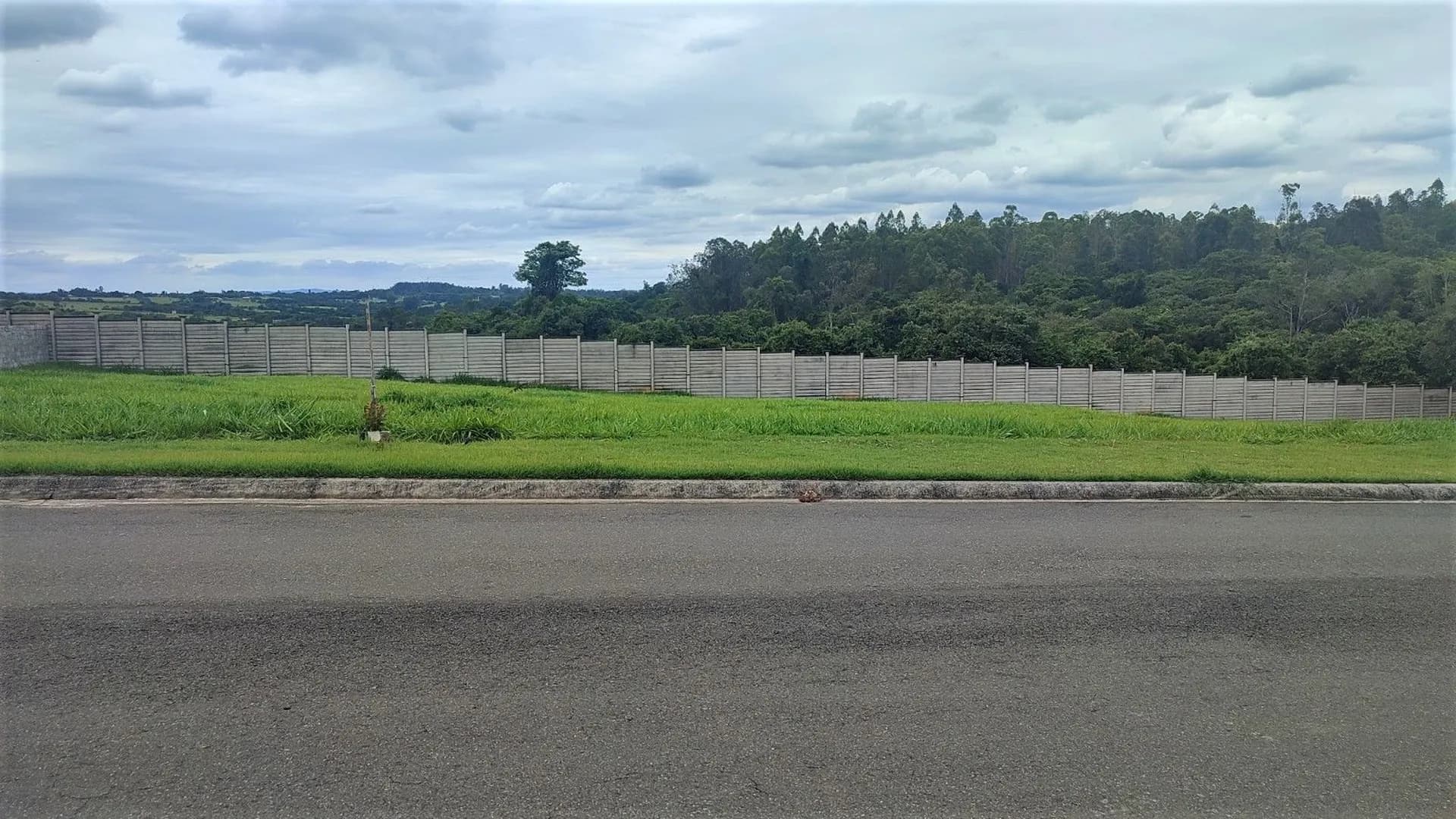 Terreno em Condomínio para Venda