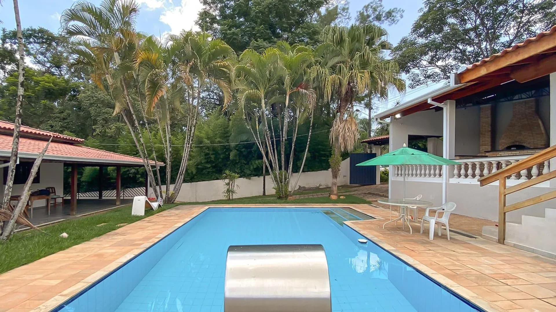 Casa em Condomínio para Venda ou Aluguel