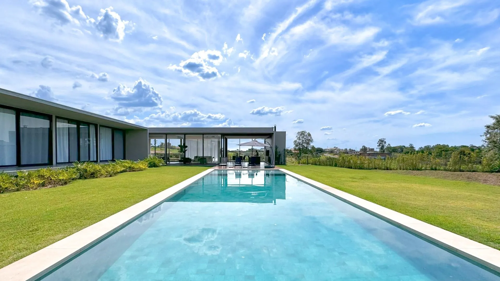 Casa em Condomínio para Venda ou Aluguel