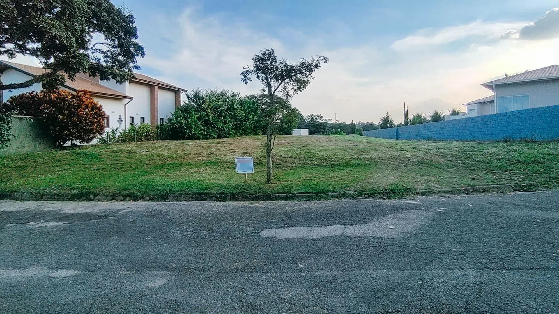 Terreno em Condomínio para Venda