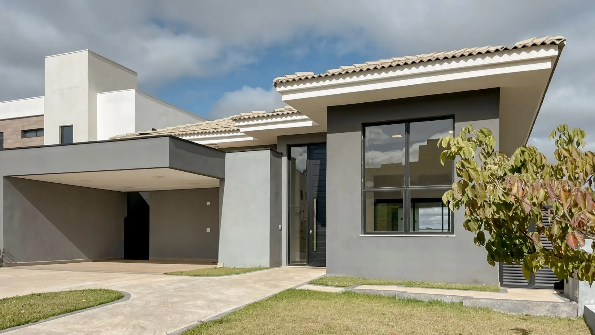 Casa em Condomínio para Venda ou Aluguel