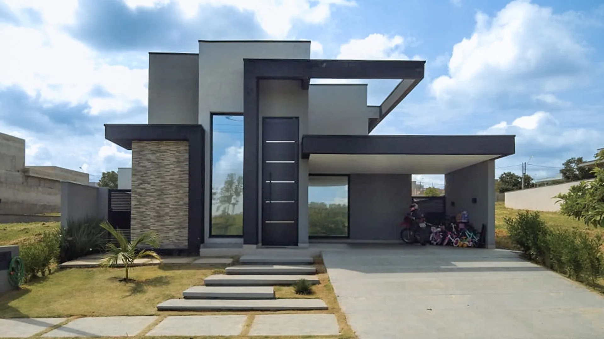 Casa em Bairro para Venda