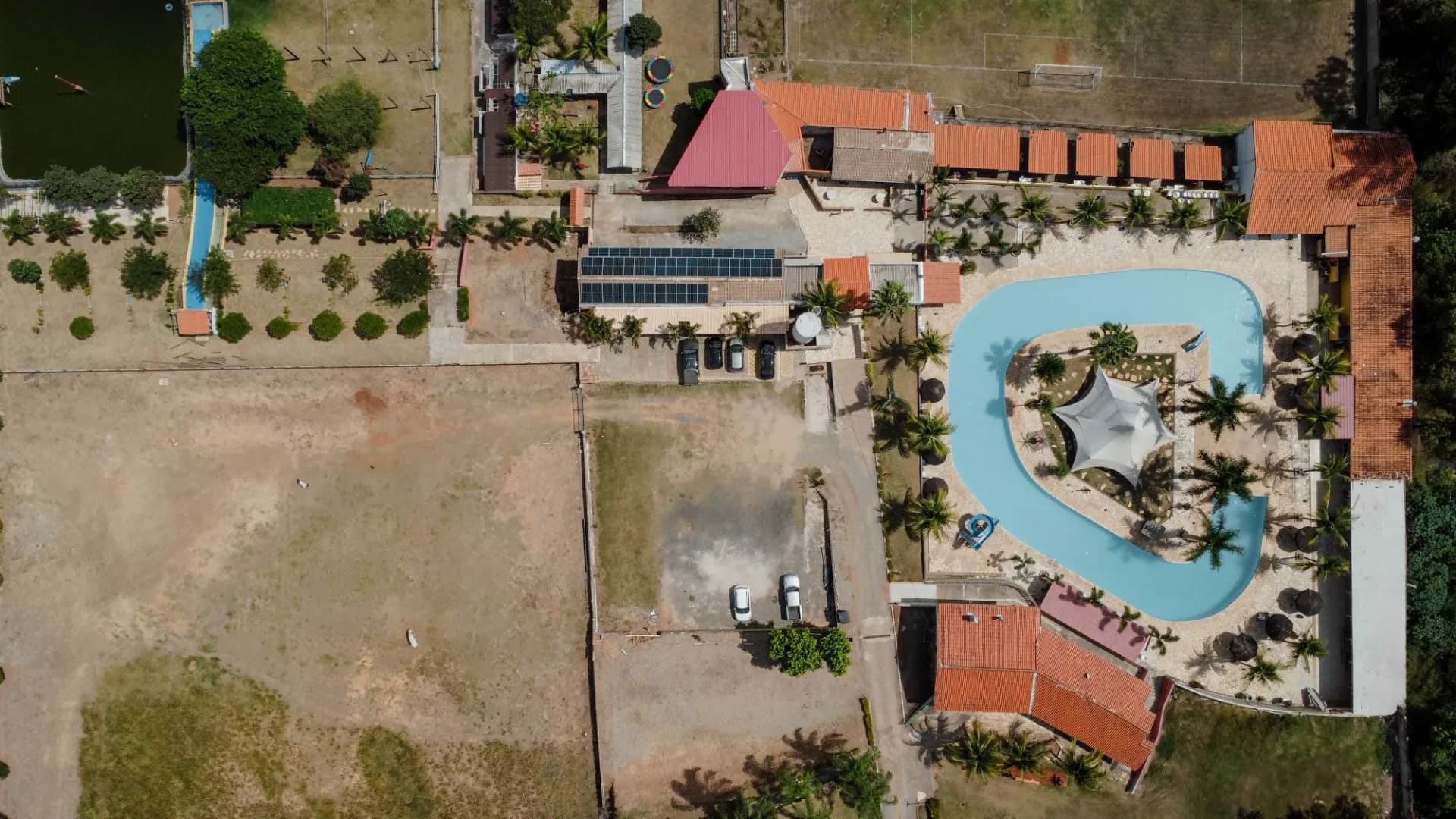 Terreno em Bairro para Venda