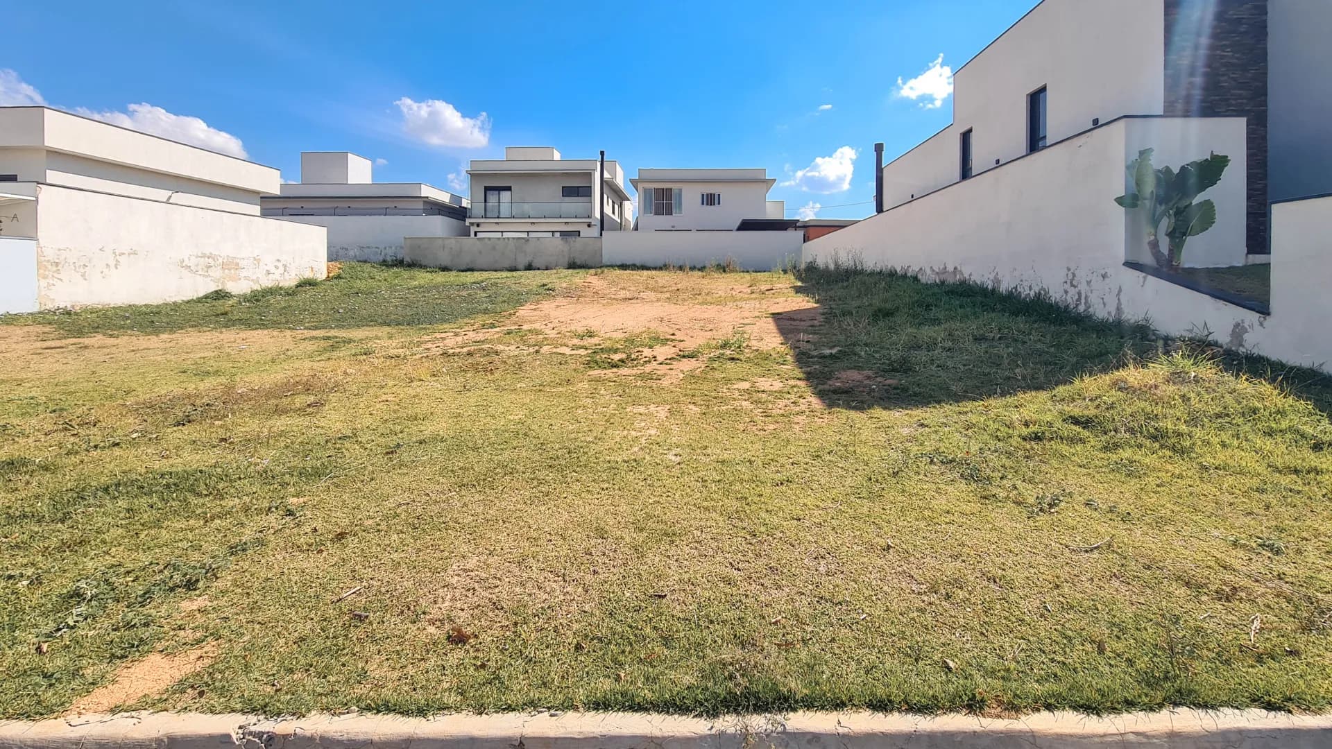 Terreno em Condomínio para Venda