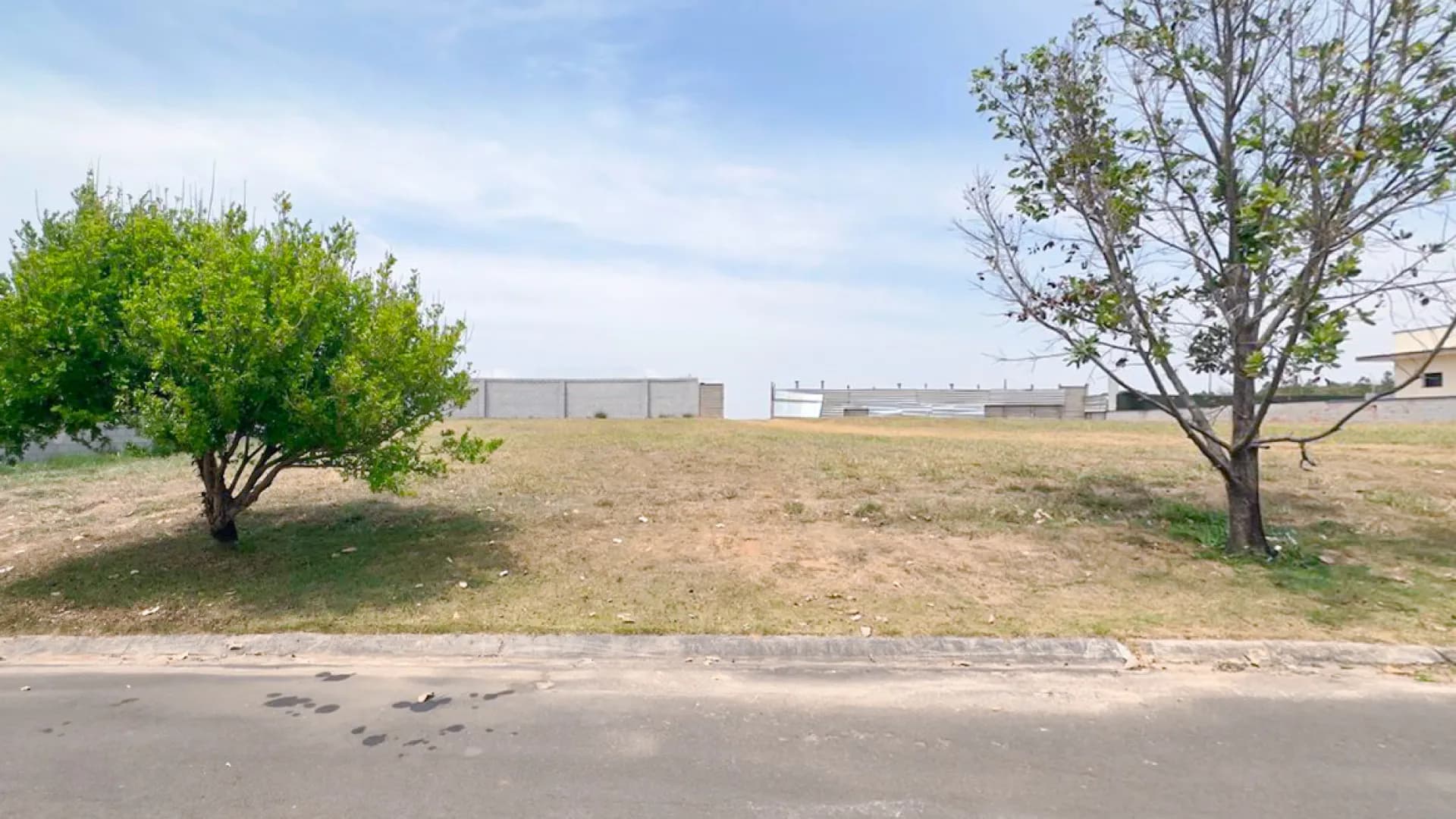 Terreno em Condomínio para Venda