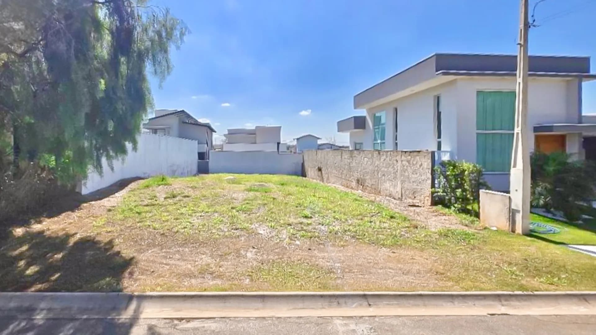 Terreno em Condomínio para Venda