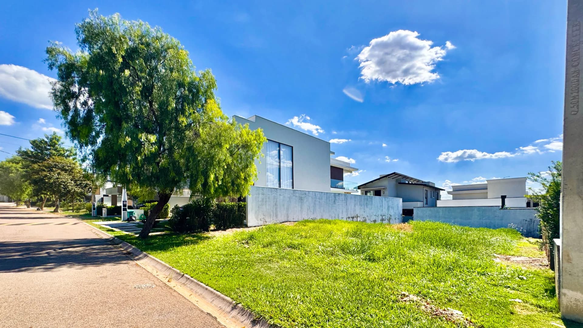 Terreno em Condomínio para Venda