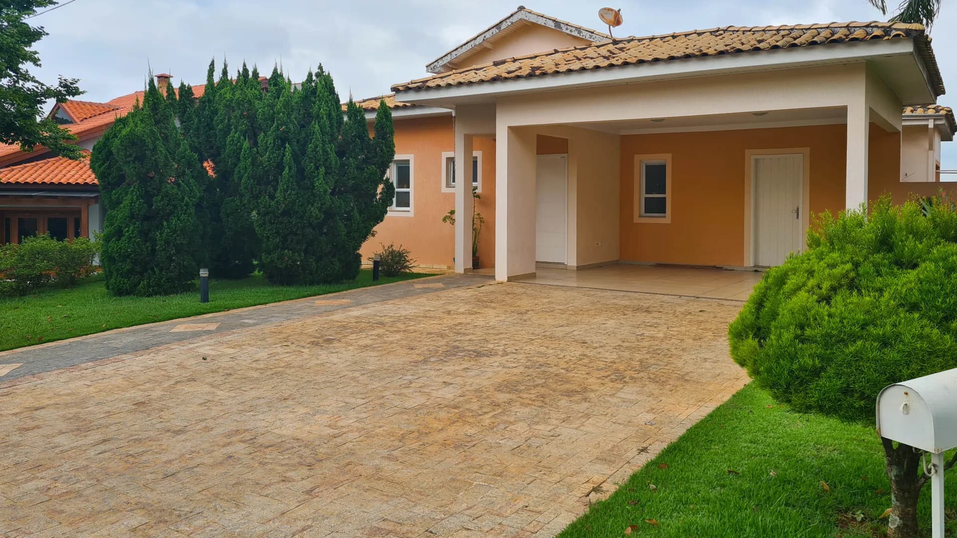 Casa em Condomínio para Venda