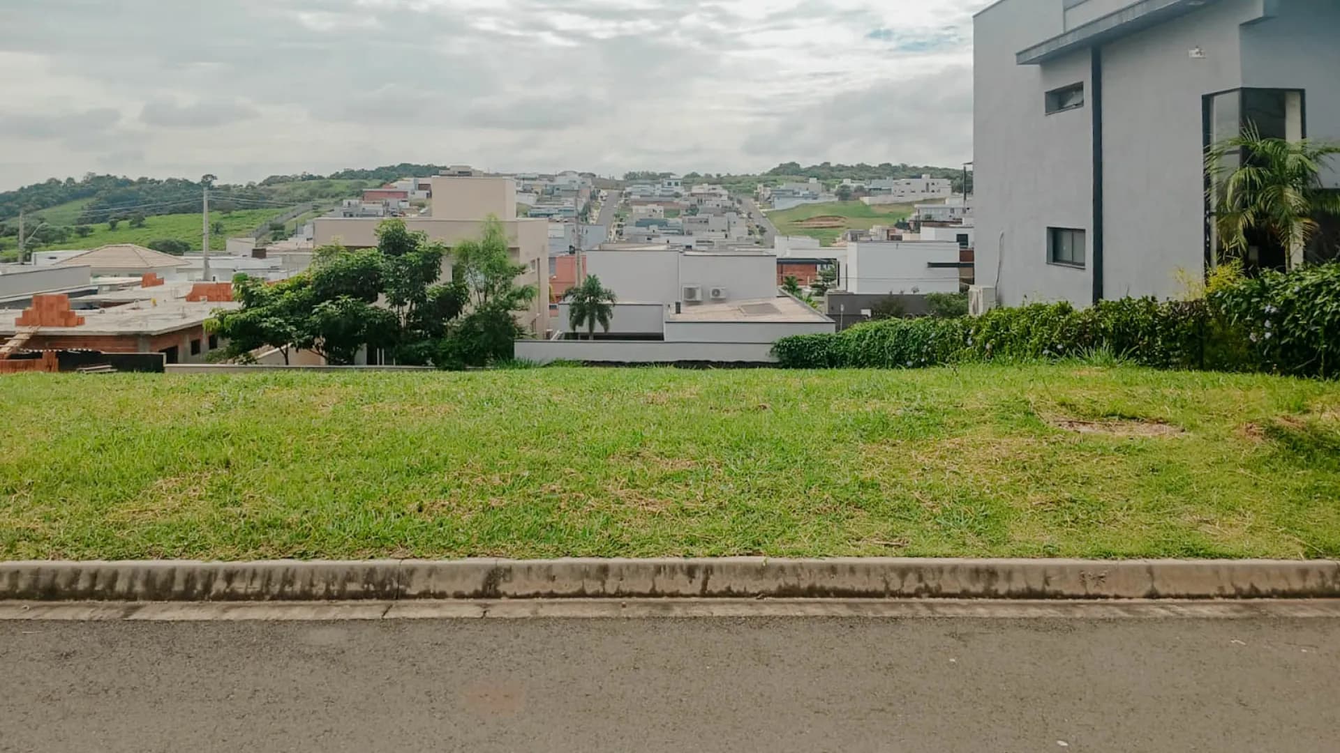 Terreno em Condomínio para Venda