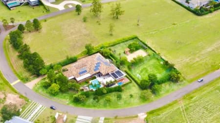 Casa em Condomínio para Venda