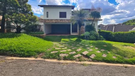 Casa em Condomínio para Venda ou Aluguel