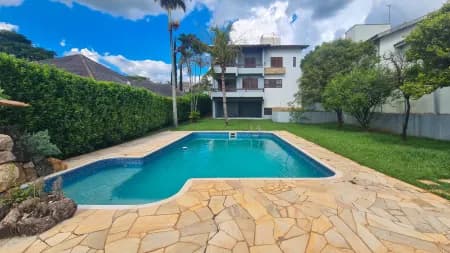 Casa em Condomínio para Venda ou Aluguel