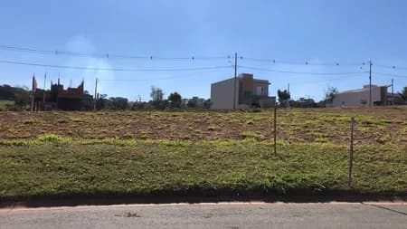 Terreno em Condomínio para Venda