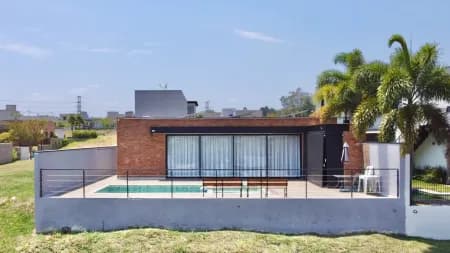 Casa em Condomínio para Venda