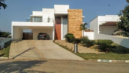 Casa em Bairro para Venda