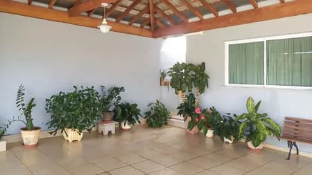 Casa em Bairro para Venda