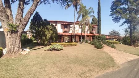 Casa em Condomínio para Venda ou Aluguel