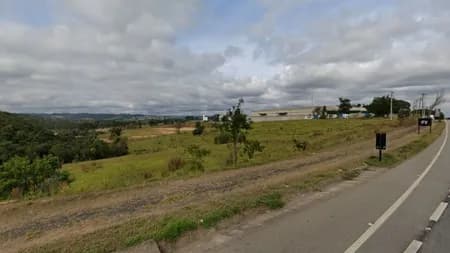 Terreno em Bairro para Venda
