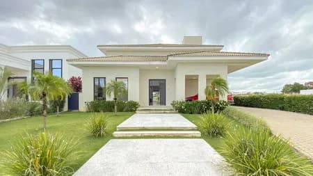 Casa em Condomínio para Venda ou Aluguel