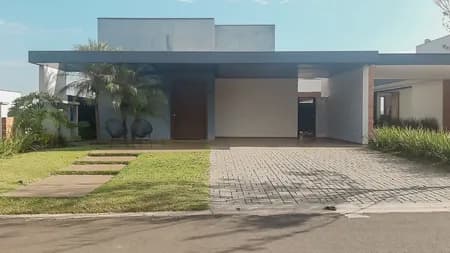 Casa em Condomínio para Venda