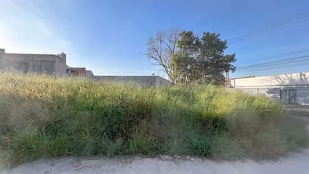 Terreno em Bairro para Venda