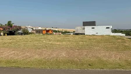 Terreno em Condomínio para Venda
