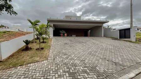 Casa em Condomínio para Venda