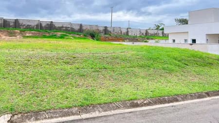Terreno em Condomínio para Venda
