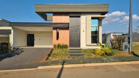 Casa em Condomínio para Venda