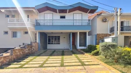 Casa em Condomínio para Venda ou Aluguel