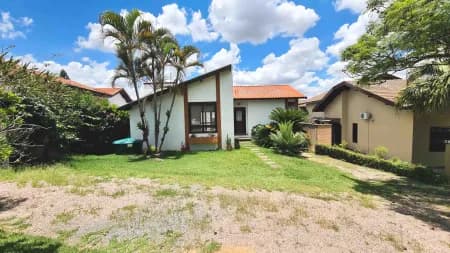 Casa em Condomínio para Venda