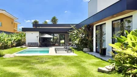 Casa em Condomínio para Aluguel