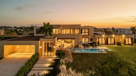 Casa em Condomínio para Venda