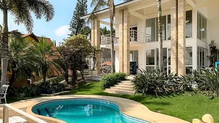 Casa em Condomínio para Aluguel