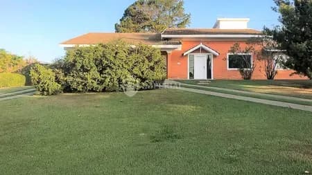 Casa em Condomínio para Aluguel