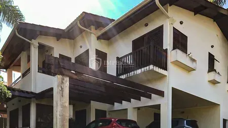 Casa em Condomínio para Venda