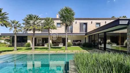 Casa em Condomínio para Venda