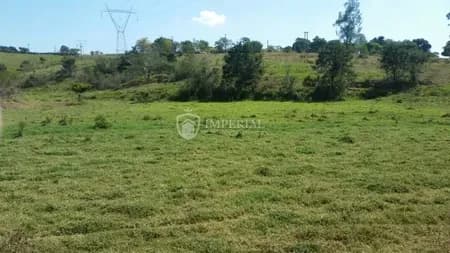 Terreno em Bairro para Venda