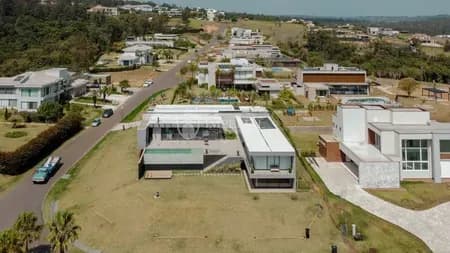 Casa em Condomínio para Venda