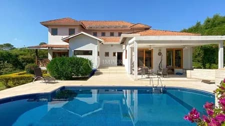 Casa em Condomínio para Venda