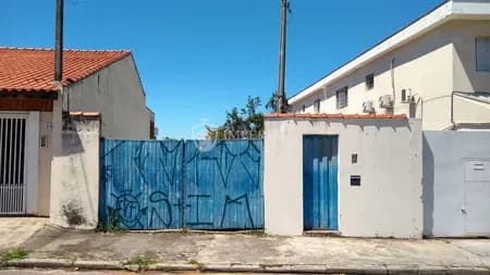 Terreno em Bairro para Venda